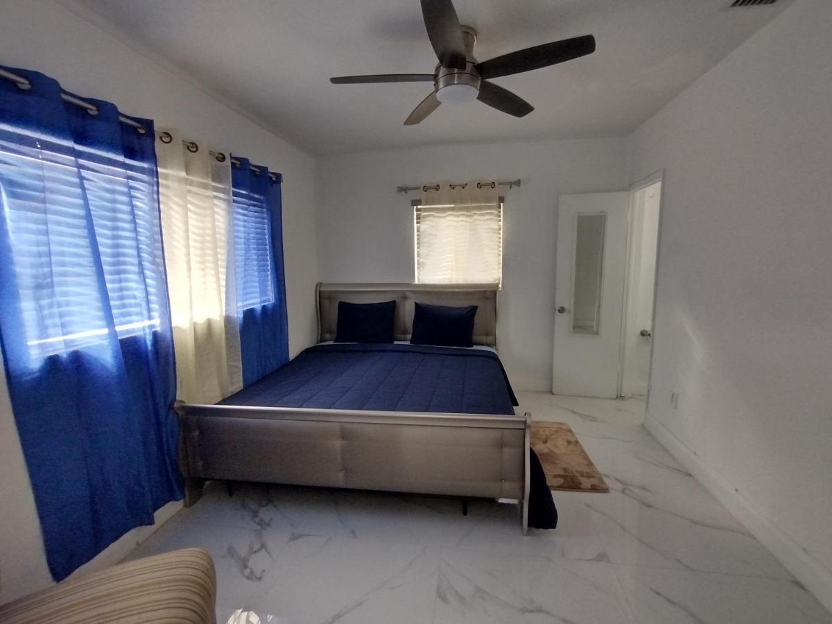 Cheerful 3-Bedroom Home /Ac+ Free Parking North Miami Beach Esterno foto