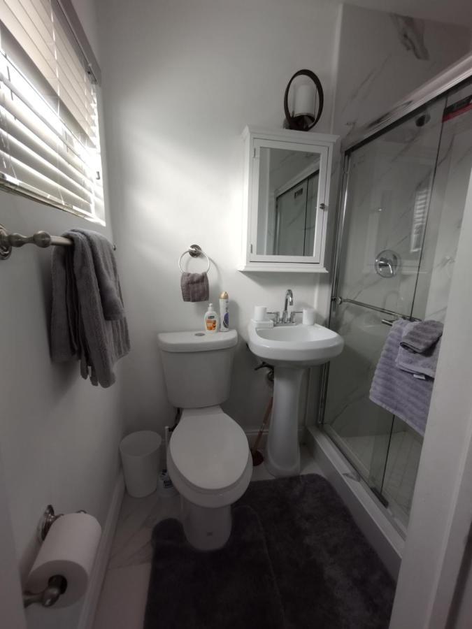 Cheerful 3-Bedroom Home /Ac+ Free Parking North Miami Beach Esterno foto