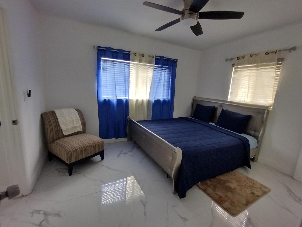 Cheerful 3-Bedroom Home /Ac+ Free Parking North Miami Beach Esterno foto