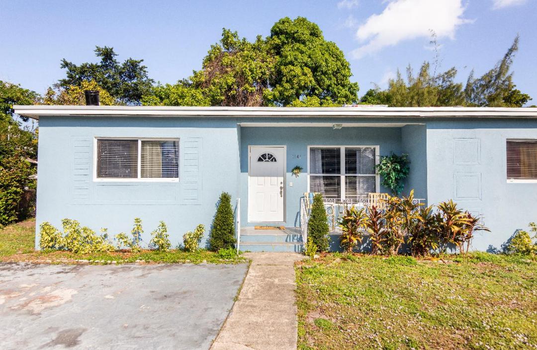 Cheerful 3-Bedroom Home /Ac+ Free Parking North Miami Beach Esterno foto