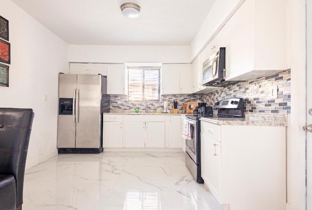 Cheerful 3-Bedroom Home /Ac+ Free Parking North Miami Beach Esterno foto